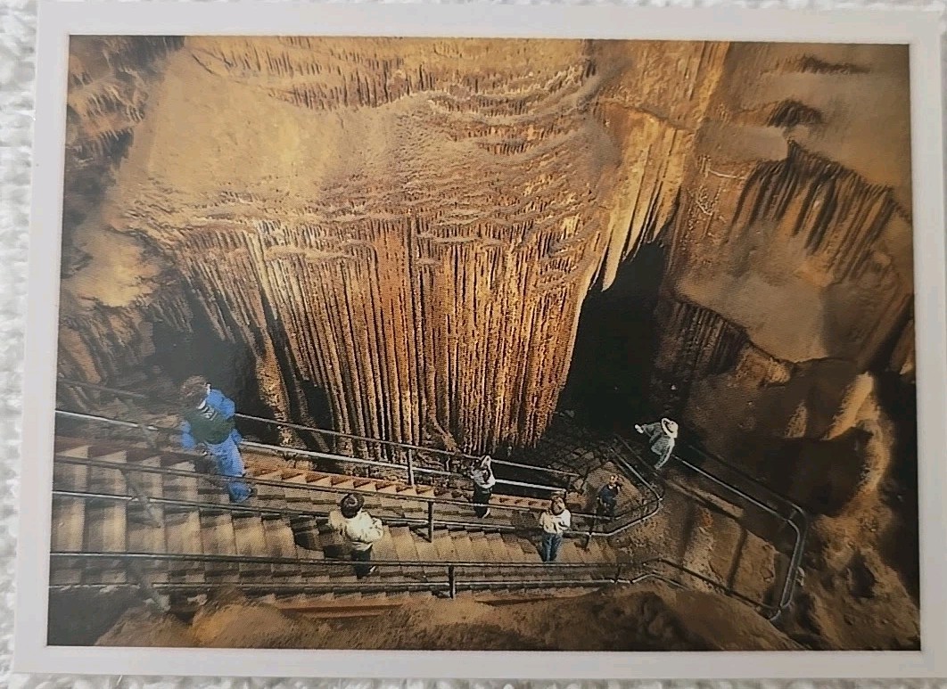 Vintage Mammoth Cave National Park, 12 Print Souvenir Booklet (1B1)