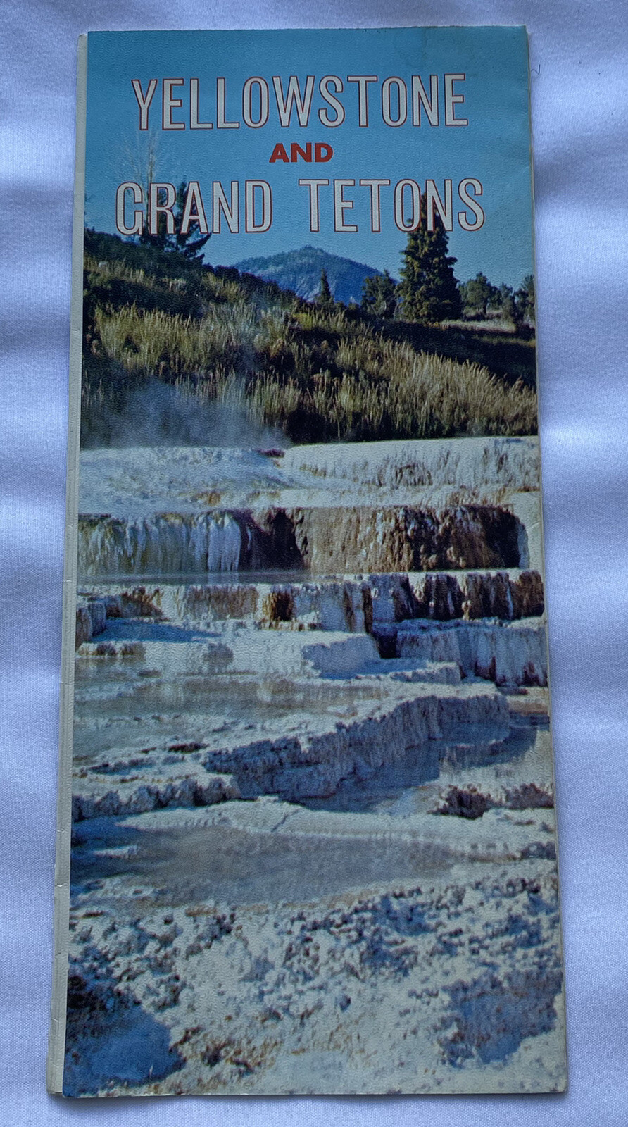 Yellowstone And Grand Tetons Booklet Pamphlet Cody Country Buffalo Bill History