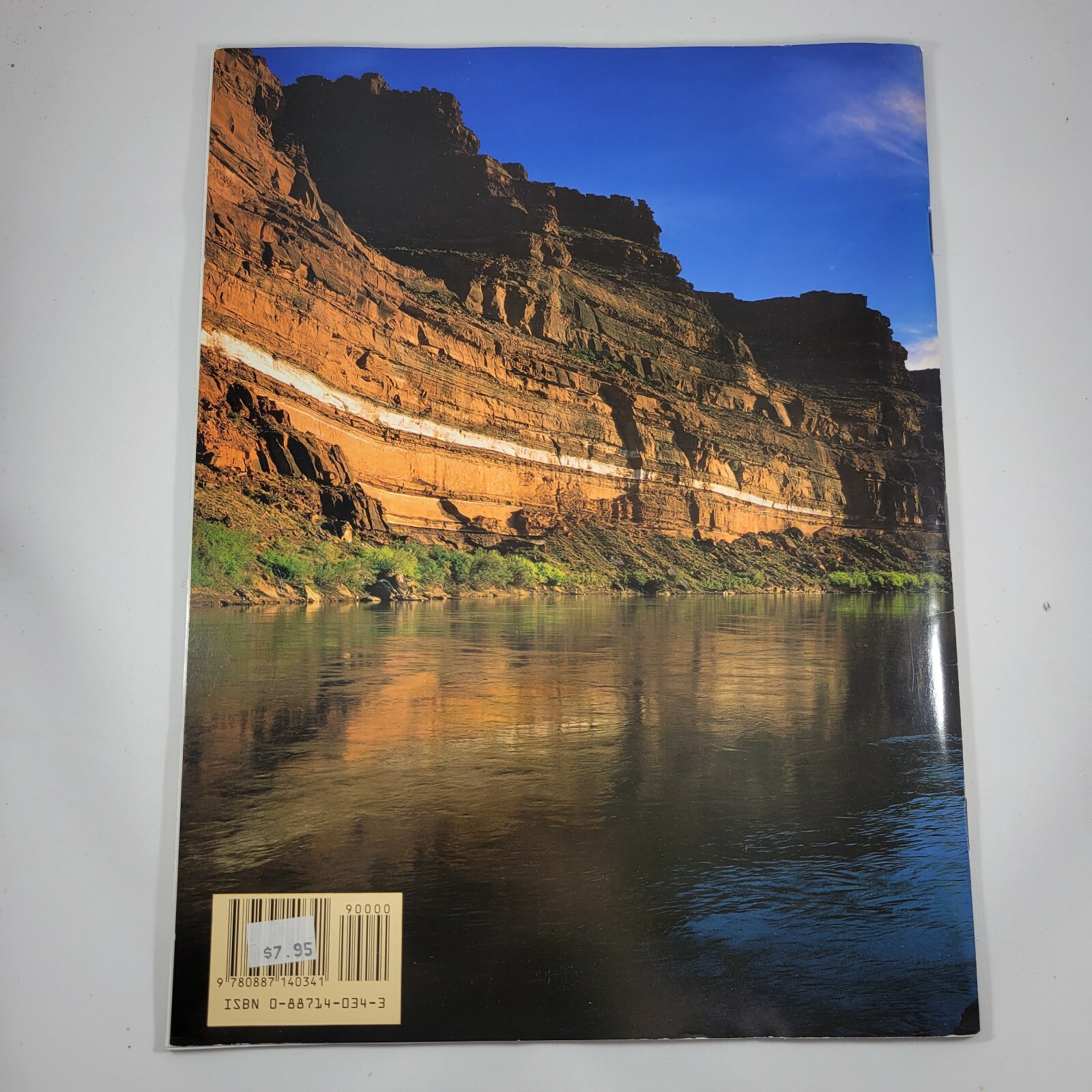 Canyonlands Booklet The Story Behind the Scenery Utah