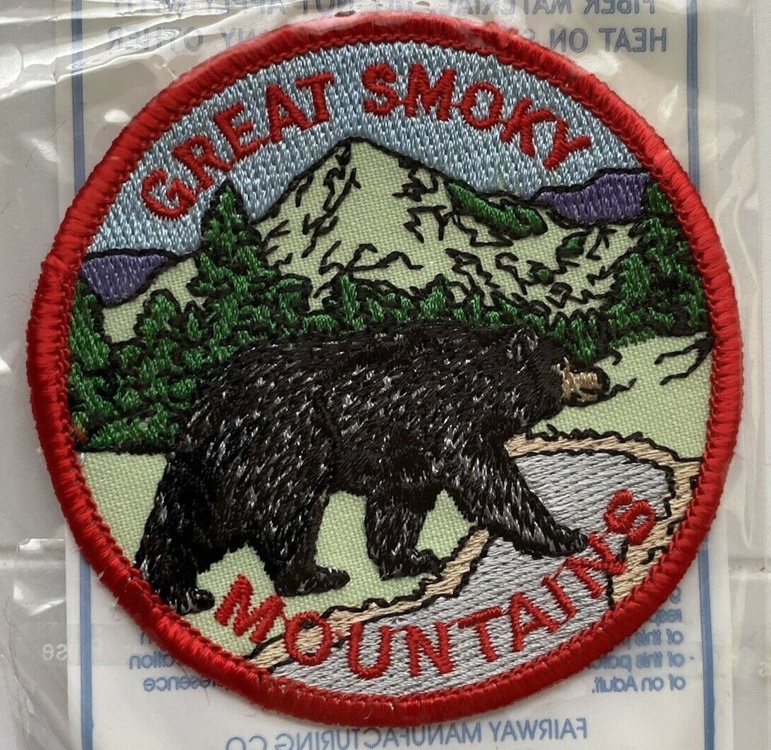 NIP Great Smoky Mountains Smokies Black Bear Souvenir