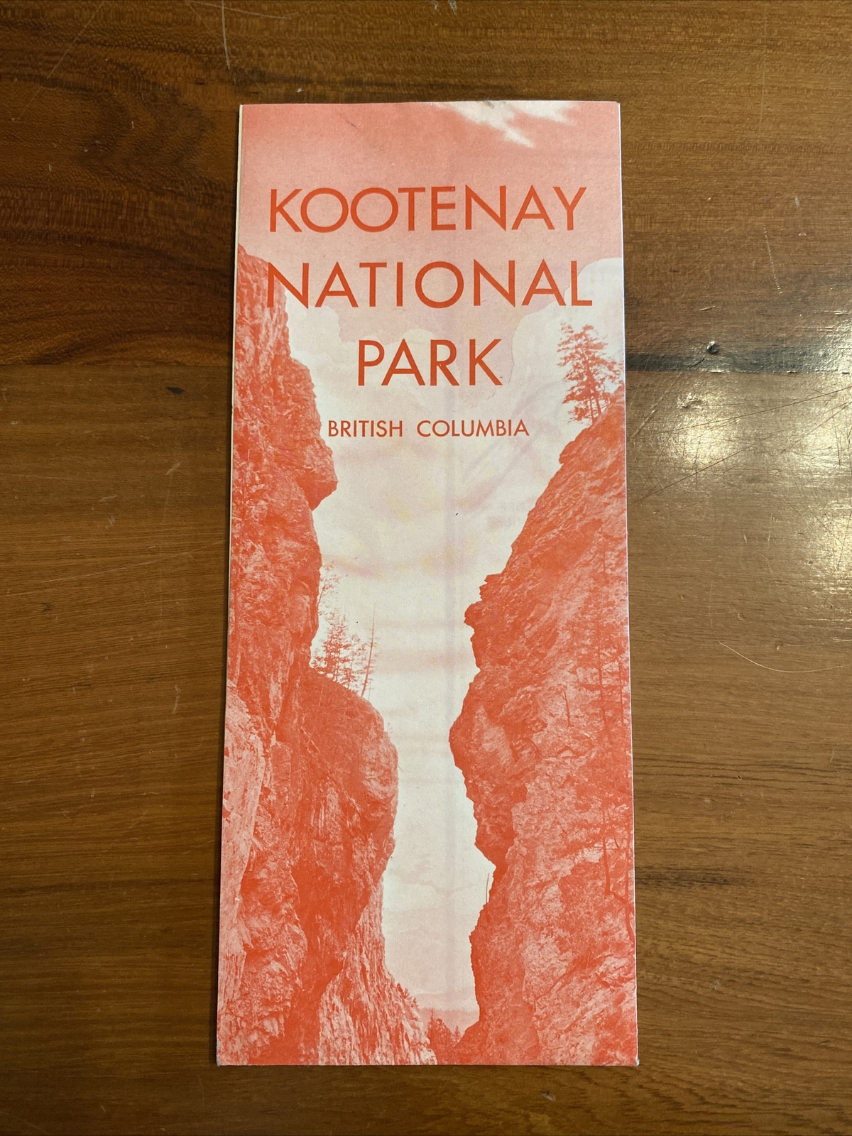 Vintage 1968 Kootenay National Park Map Brochure – British Columbia Canada e7