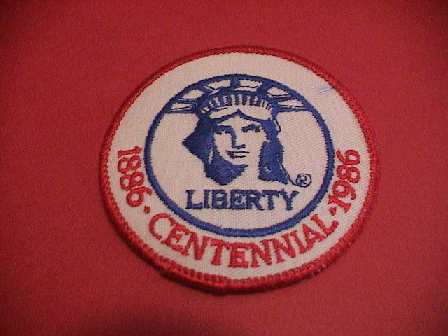 LOT /3 STATUE LIBERTY NEW YORK LIBERTY ISLE 1886-1986 BELT BUCKLE & NEW PATCHES