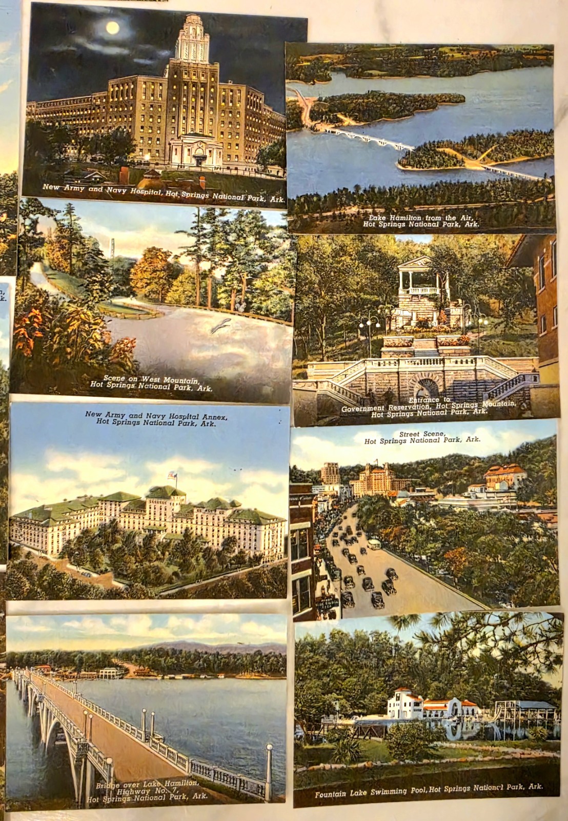 Vtg “20 Souvenir Views of Hot Springs Ntl. Park, Ark.” 4 x 2.5 Linen Postcards