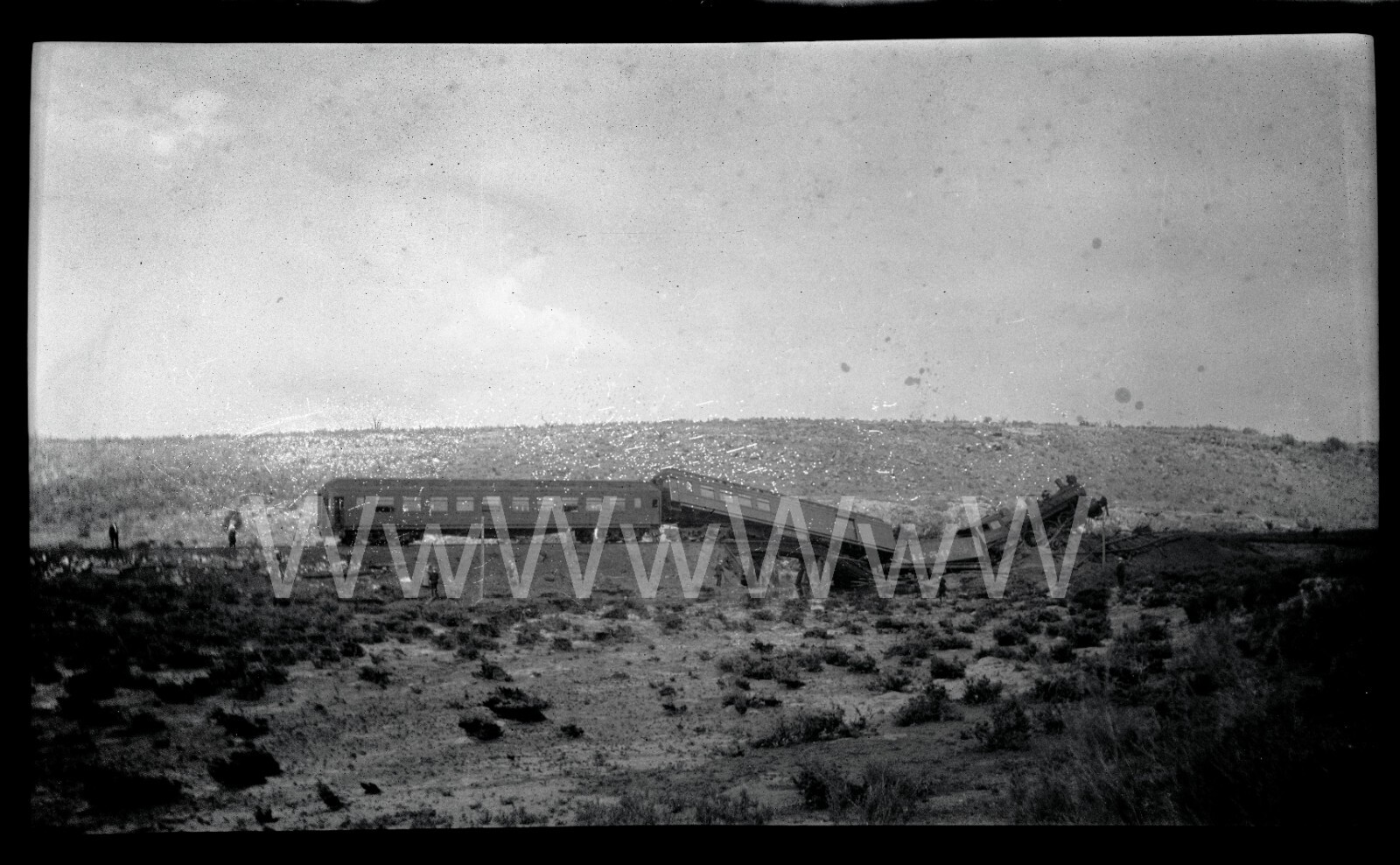 ’30s Train Wreck Yellowstone National Park Rocky Mtns NYC Old Photo Negative D18