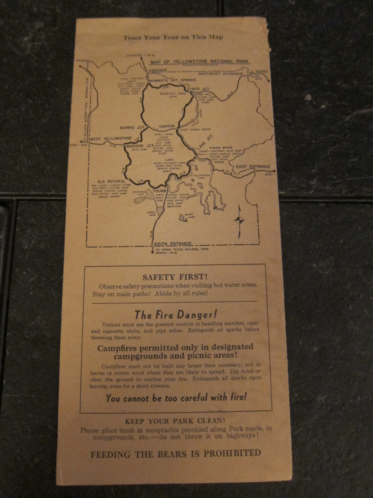 1956 Vintage Brochure Yellowstone National Park Accommodations and Services
