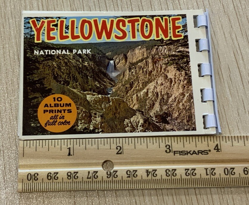 Vintage 1970’s Yellowstone National Park 10 Album Print Mini Book -All In Color