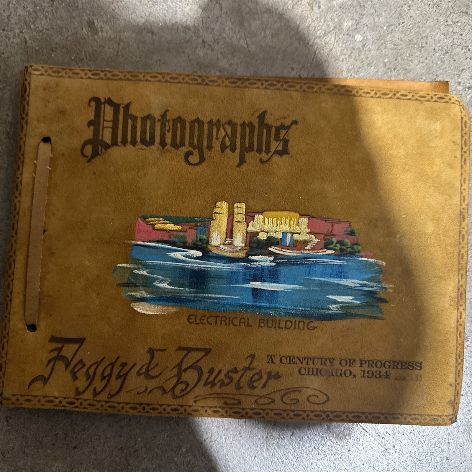 1930’s Leather Chicago Worlds Fair Souvenir Photo Album Electrical Building ￼