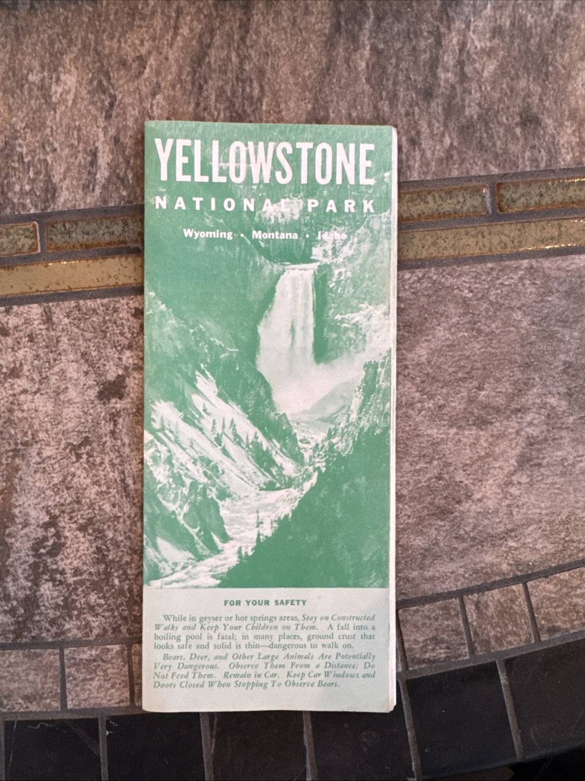 1961 YELLOWSTONE National Park Service Travel BROCHURE Wyoming Montana Idaho