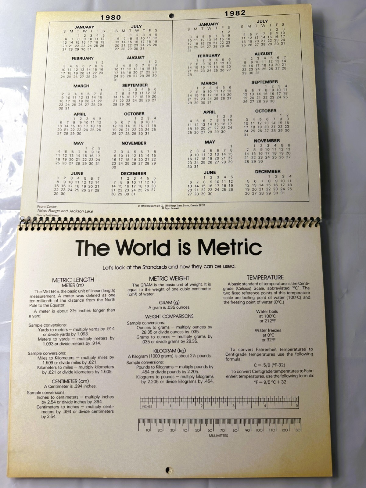 1981 Yellowstone & Grand Teton National Parks Wyoming Color Calendar Spiral Hang