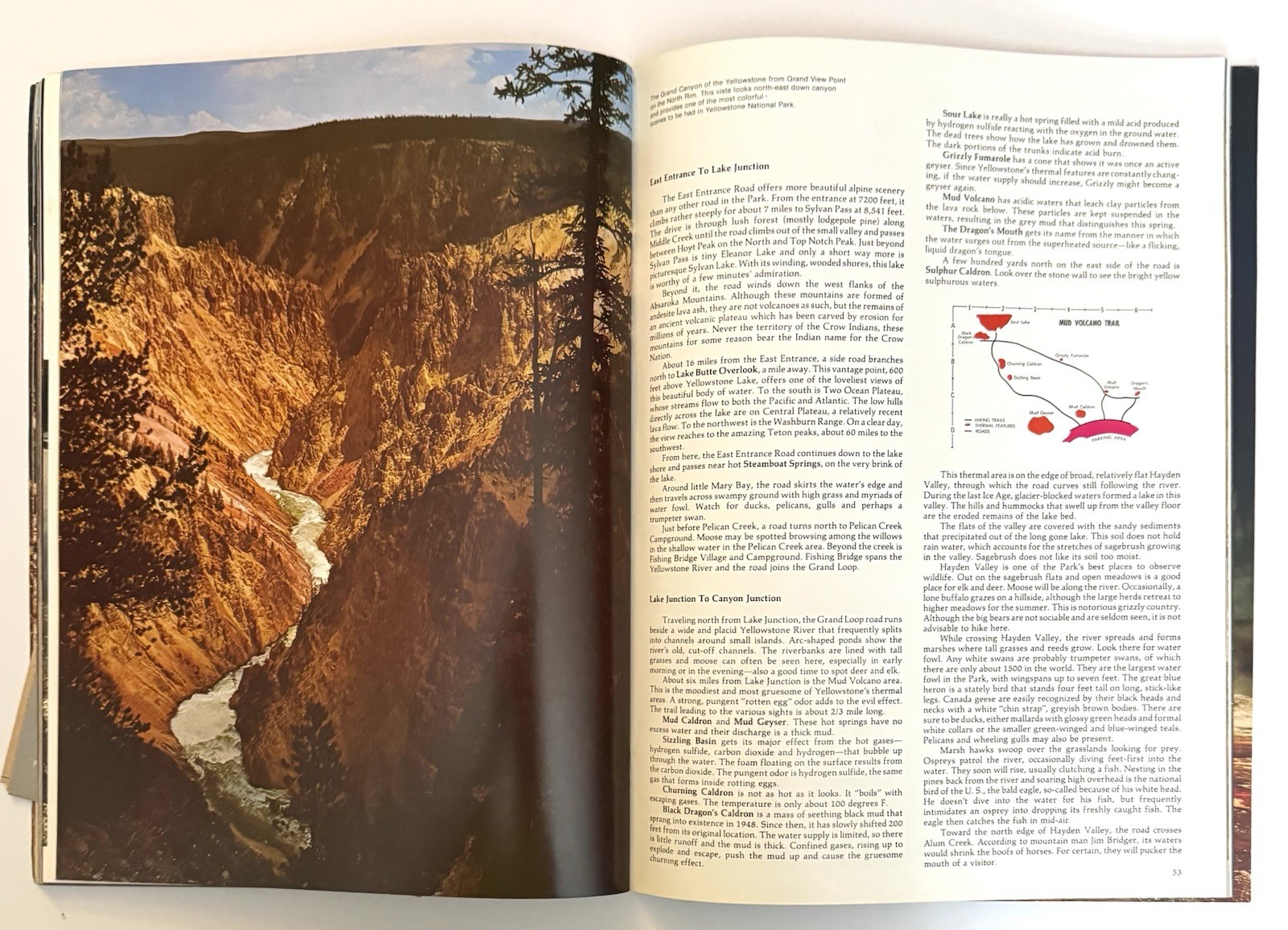 Vtg 1976 National Parkways Yellowstone National Park Photographic Large Guide