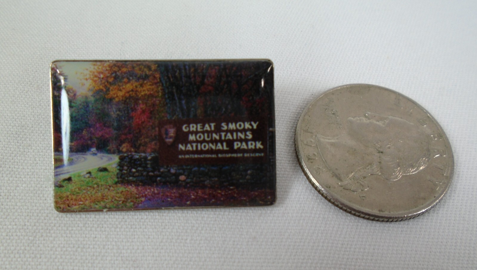 Great Smoky Mountains National Park Welcome Sign Photo Lapel Pin