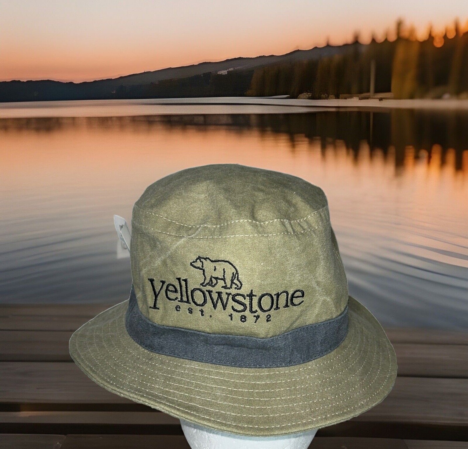 YELLOWSTONE National Park,Est. 1872 -Hiking Sage Green, Bucket Hat Adult Large