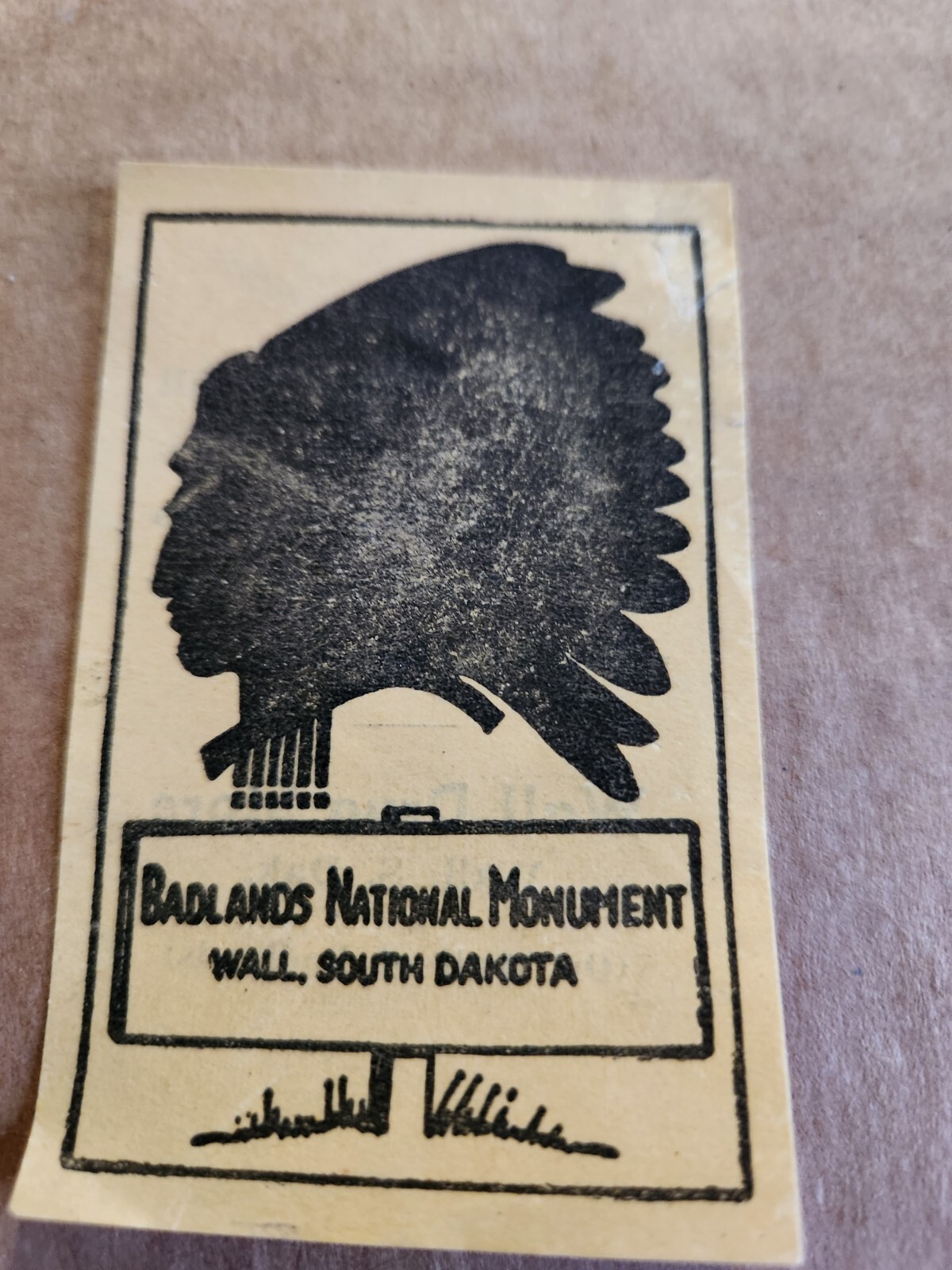 Badlands National Monument 2 1/8 x 3 1/4″ Luggage Label Wall Drug Decal