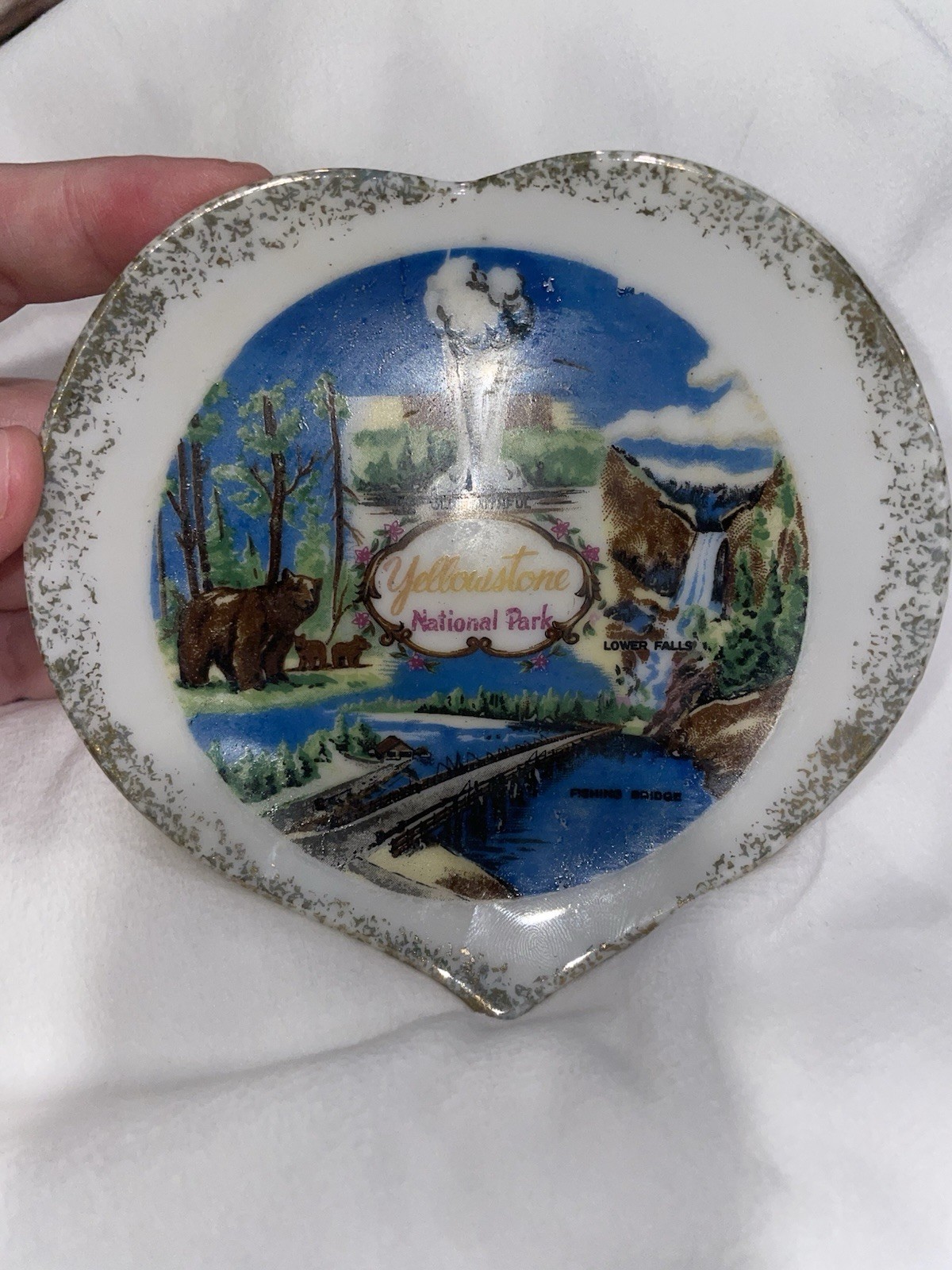 Vintage Yellowstone National Park 4.5 Inch Trinket Tray By Victoria Ceramics