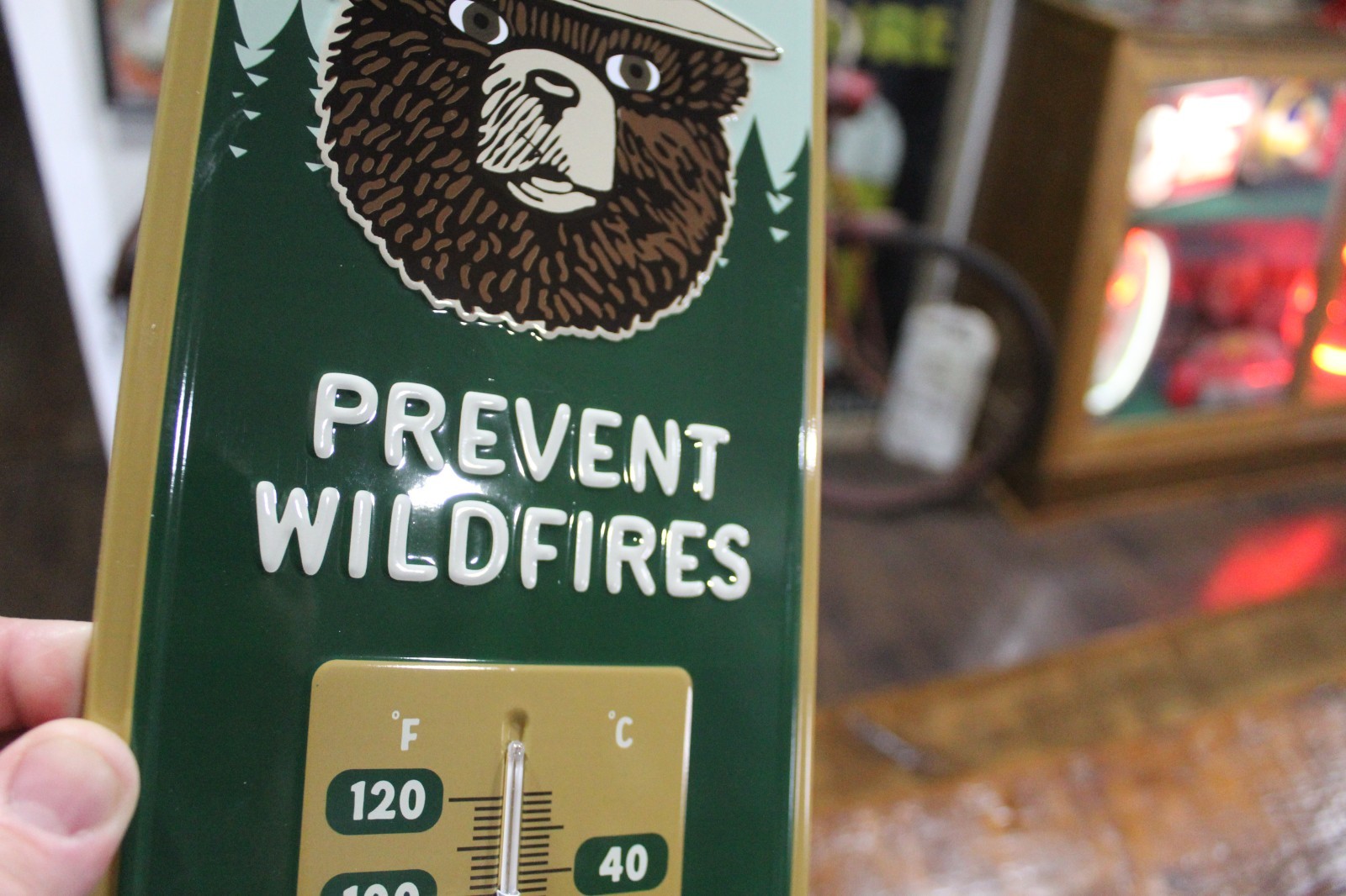 RARE US FOREST SMOKEY BEAR PREVENT FIRES EMBOSSED PAINTED METAL THERMOMETER SIGN