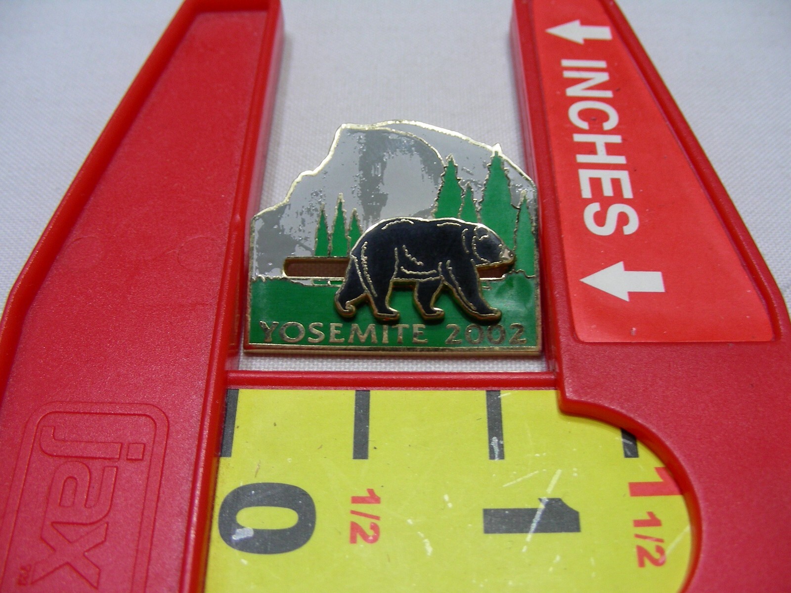 LOT OF 3 YOSEMITE LAPEL/HAT PINS – 2002, Halfdome Hikers Club & Halfdome Pin!