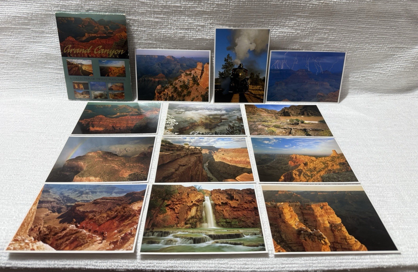 Vtg. 1990-“GRAND CANYON NATIONAL PARK” 12 Count-4 X 6 Postcard Pack/Set (Unused)