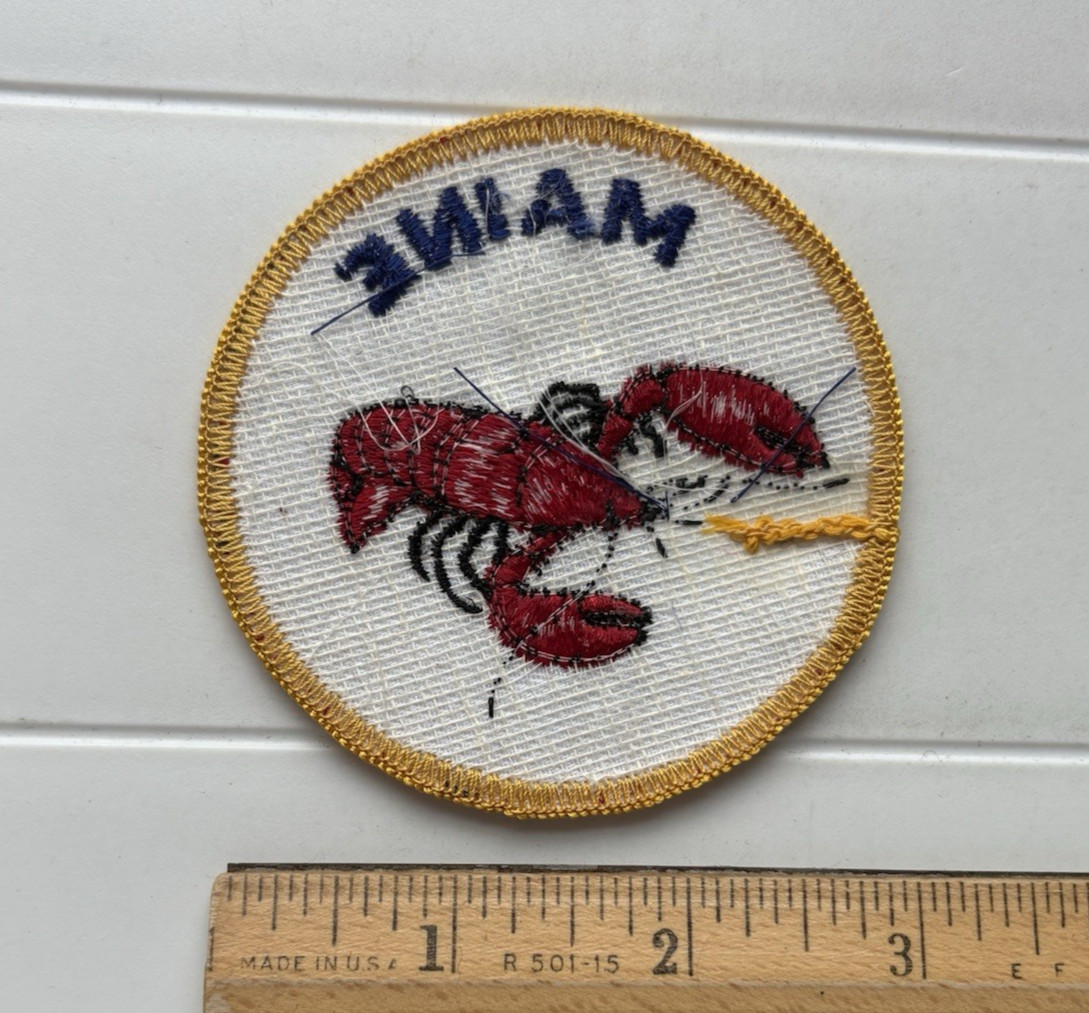 Maine Red Lobster Round White Yellow Border Embroidered Sew-on Patch Badge