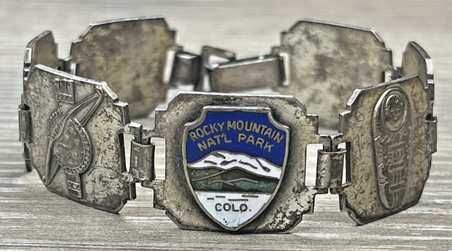 VTG Rocky Mountain National Park Colo Metal Enamel Link Panel Bracelet Souvenir