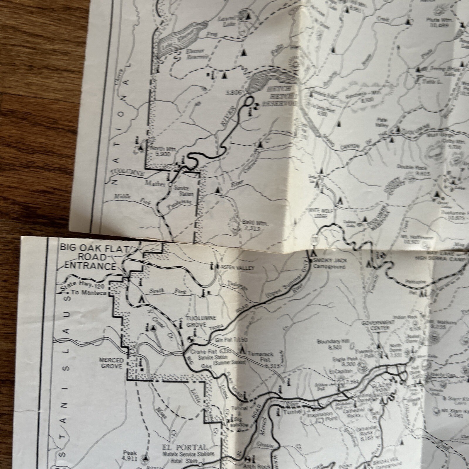 3 Vintage 1952 – Yosemite National Park California – Souvenir Brochures