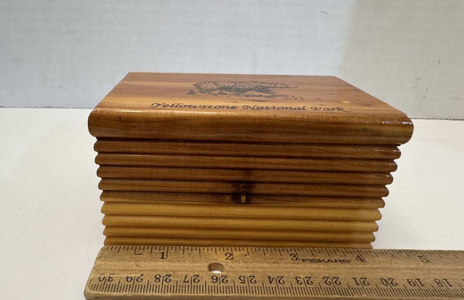 Vintage Yellowstone Nat Park Small Hinged Cedar Wood Trinket Jewelry Box, Bear