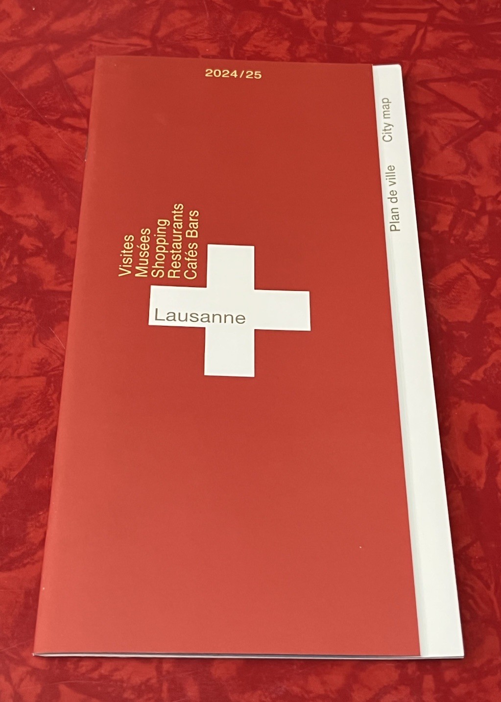 2024 / 2025 LAUSANNE SWITZERLAND TOURIST 30-page BOOKLET in English & French