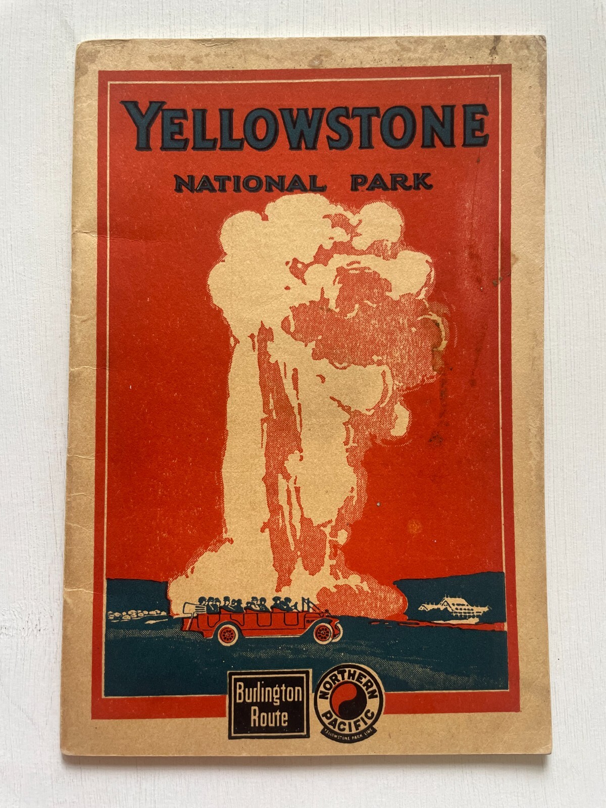 1925 Yellowstone National Park Travel Brochure / Guide by Northern Pacific Rail