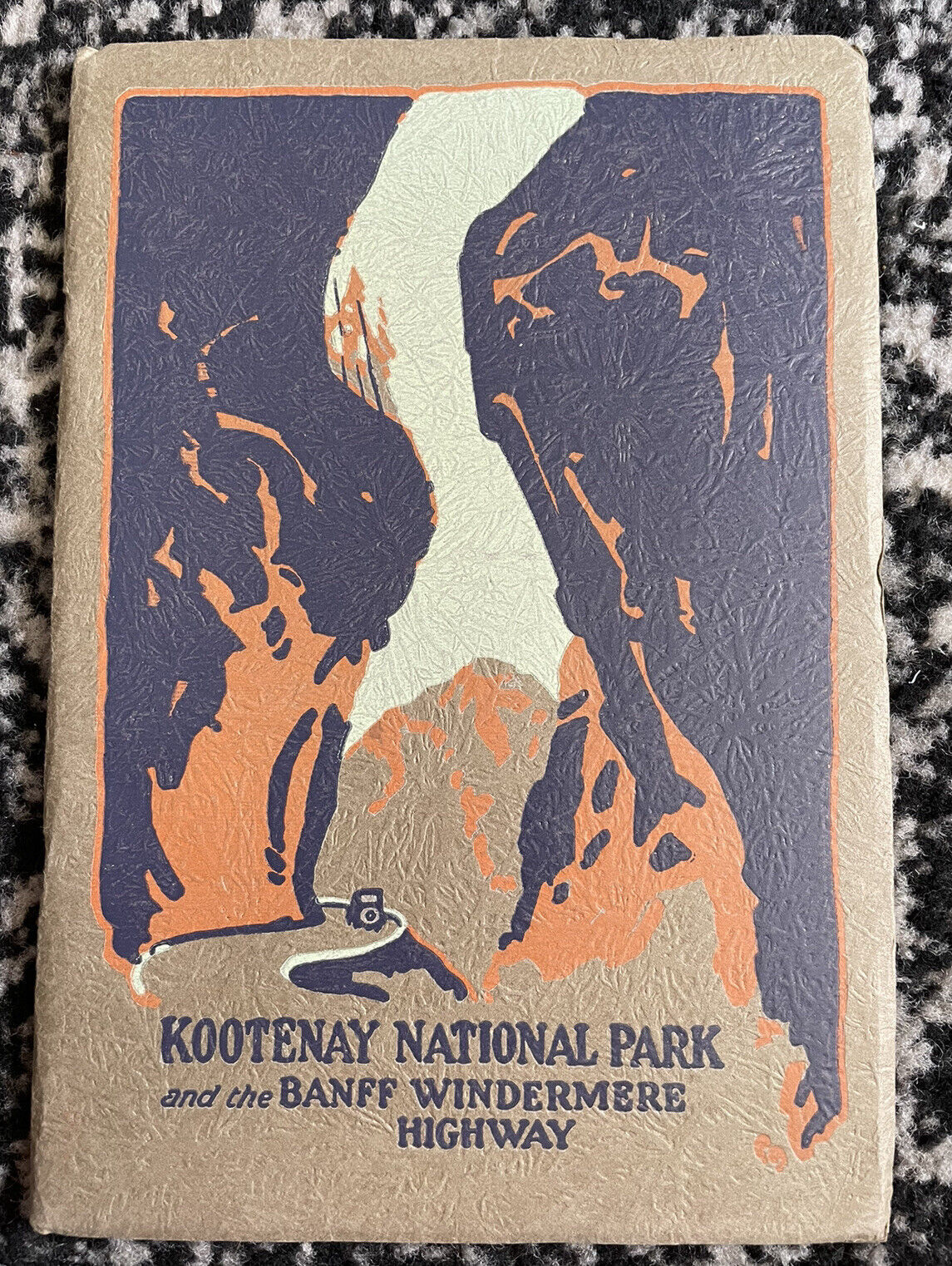 Antique 1930 Kootenay National Park Travel Guide Book Banff Canada M