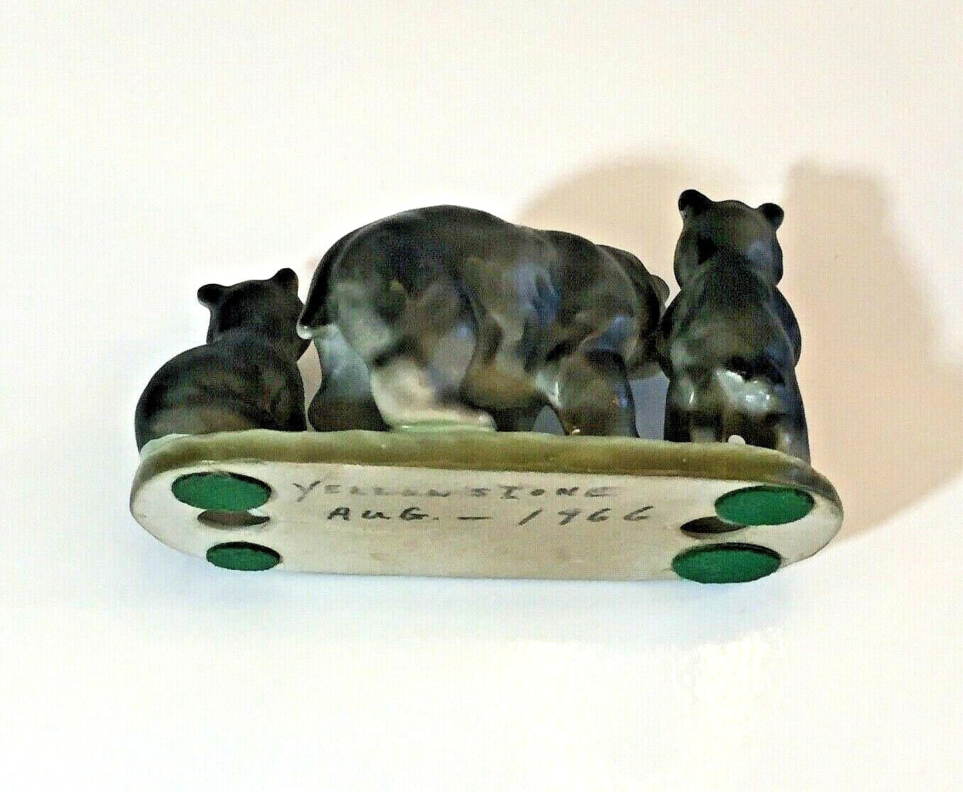Rare 1966 YELLOWSTONE National Park Souvenir Mama BEAR & CUBS Figurine Wildlife