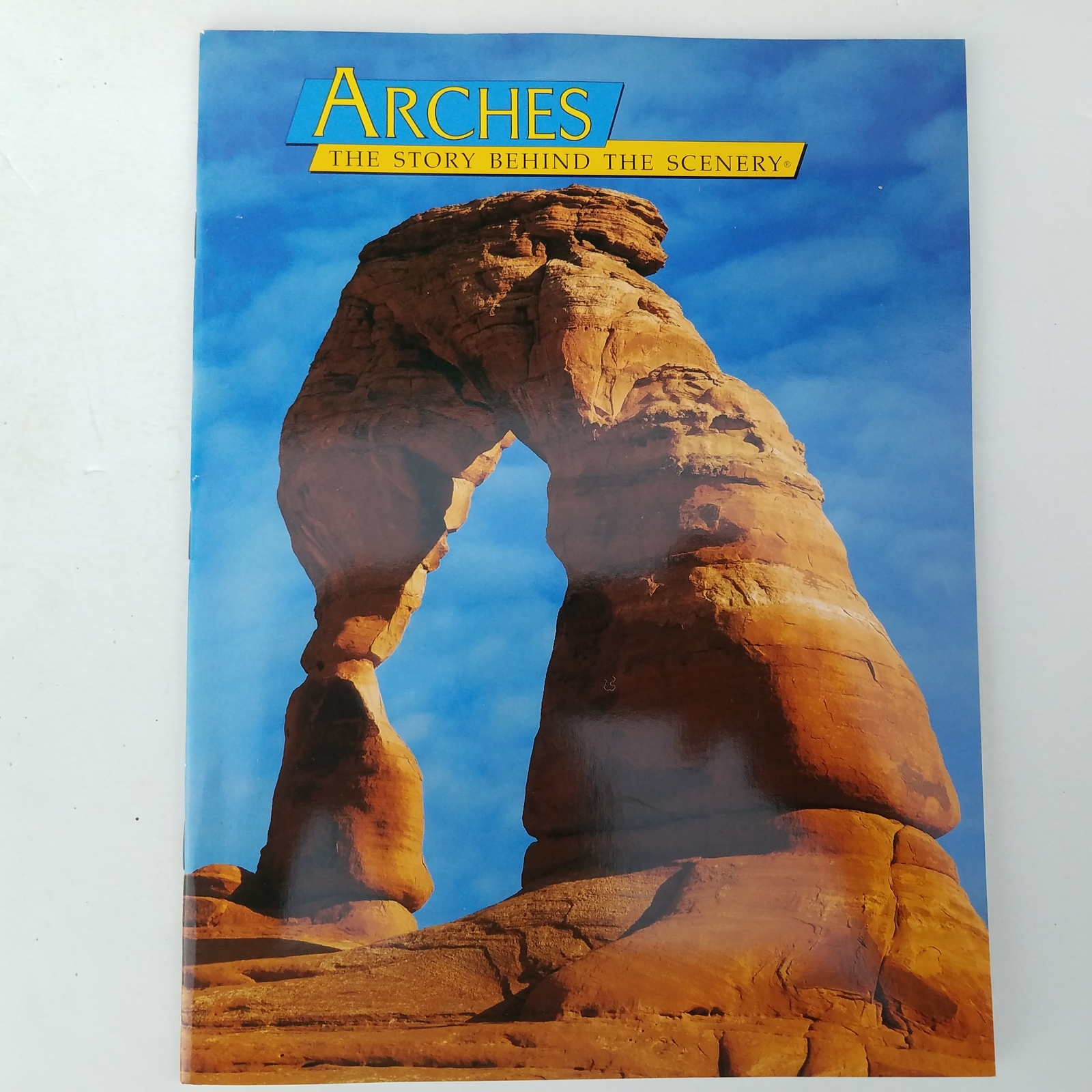 Arches – The Story Behind The Scenery 0887140025