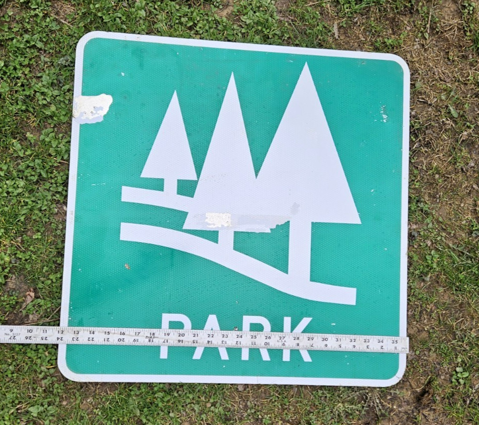 VINTAGE ROAD SIGN NATIONAL PARK GREEN & WHITE ALUMINUM 24″ X 24″ RETIRED OLD DEC