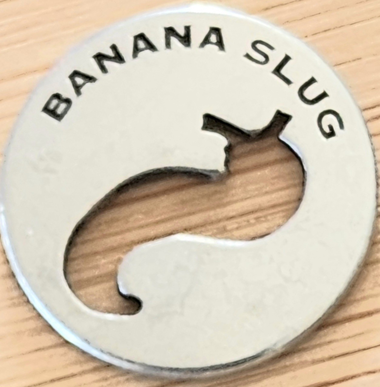 PACIFIC NORTHWEST – BANANA SLUG DIE CUT – NATIONAL PARK TYPE TOKEN FREE SHIPPING