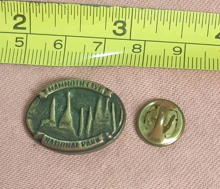 Mammoth Cave National Park Travel Souvenir Jacket Lapel Pin
