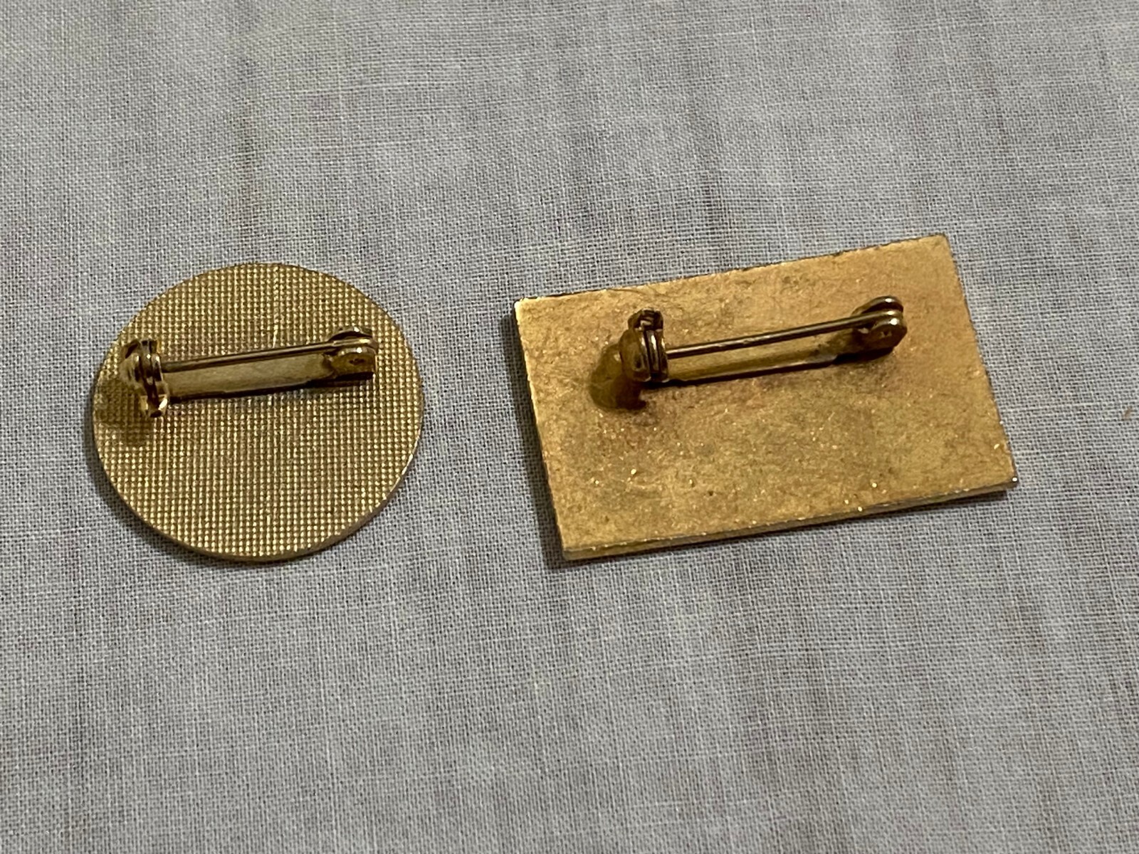 YOSEMITE National Park HALF DOME Hat Lapel Pin Collectible Lot of 2