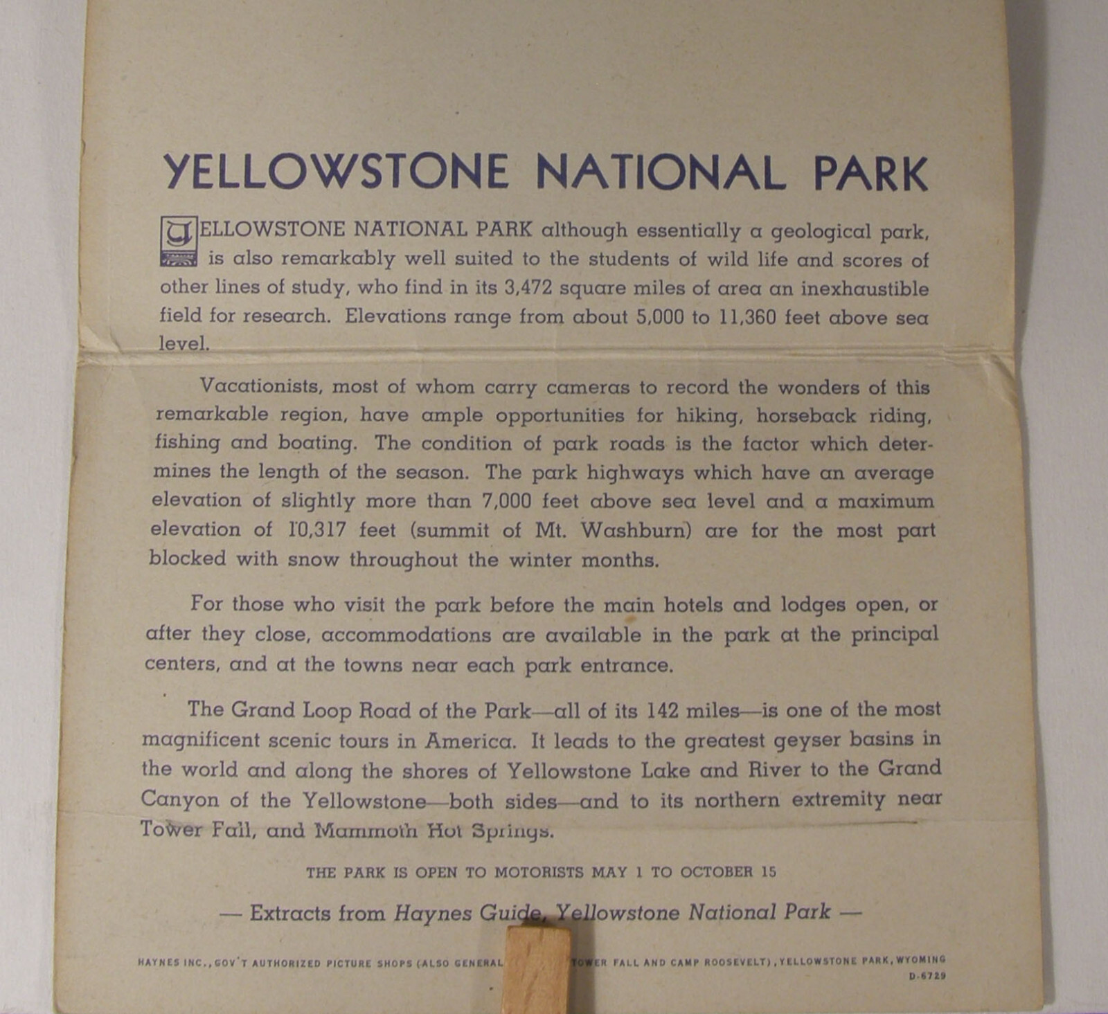 VINTAGE c1937 HAYNES SOUVENIR FOLDER POSTCARD YELLOWSTONE PARK SERIES A B C D