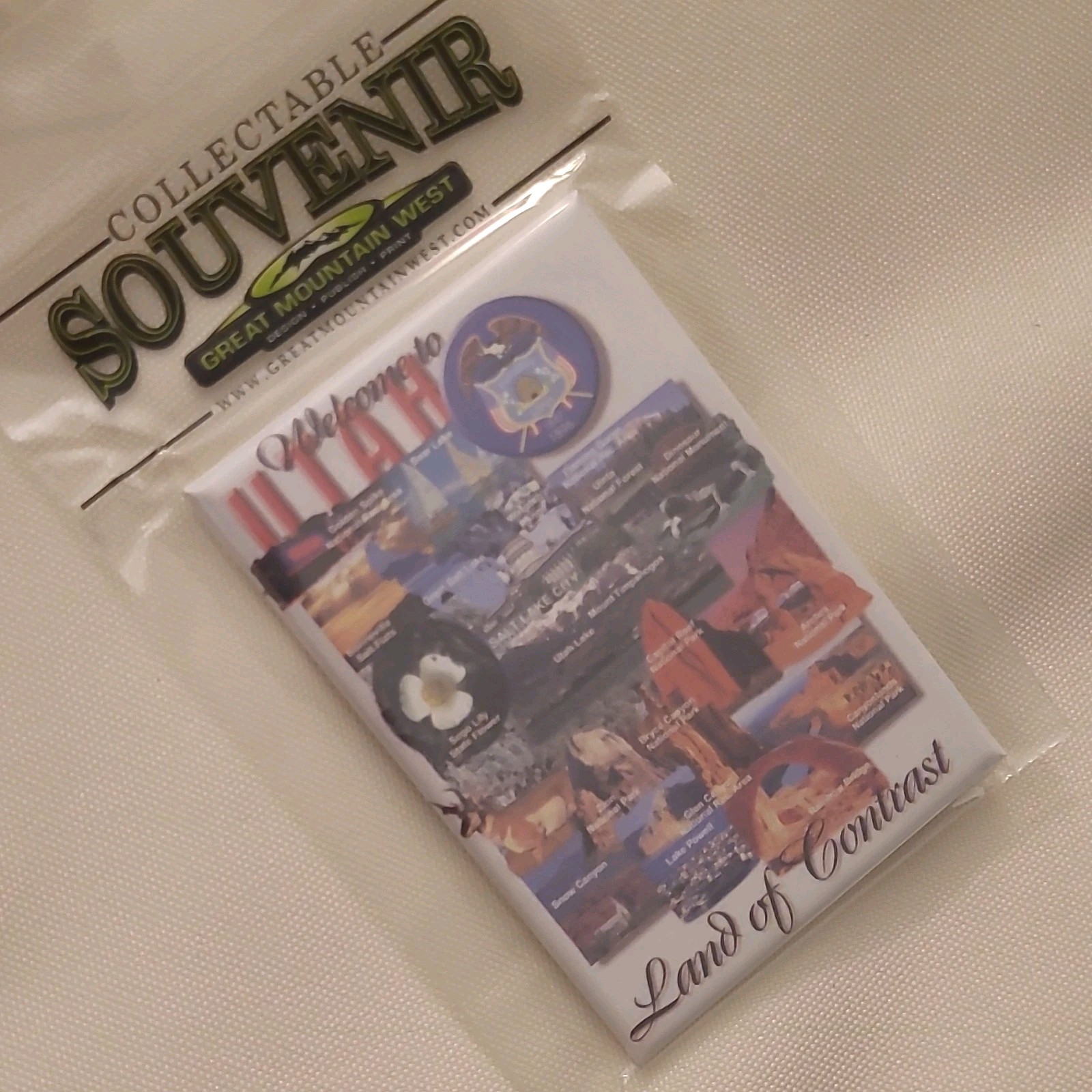 Souvenir Collectible Magnet “Land of Contrast” Utah Great Smoky Mountains
