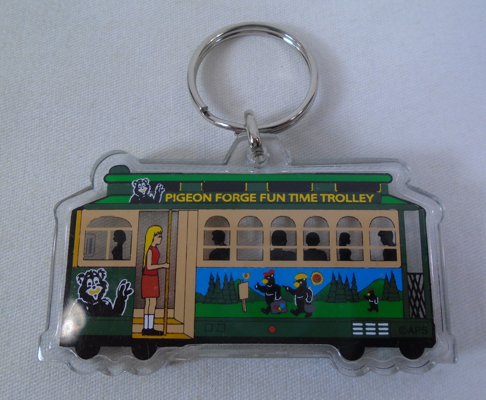 Pigeon Forge Tennessee Run Time Trolley Keychain Great Smoky Mountains